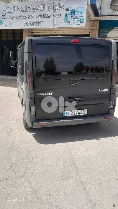 رينو ترافيك 2003