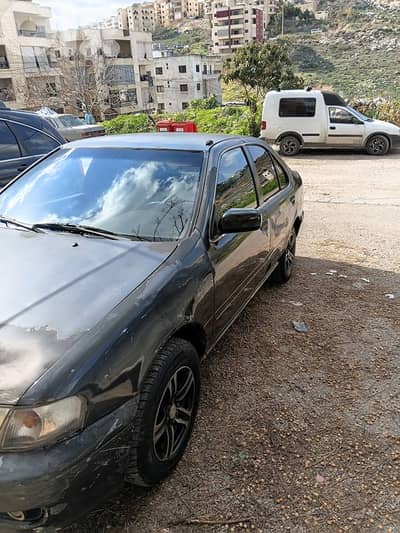Nissan Sunny 2000