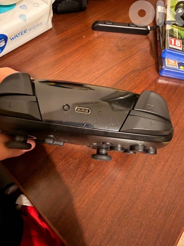 nintendo controller and joy con pair 1