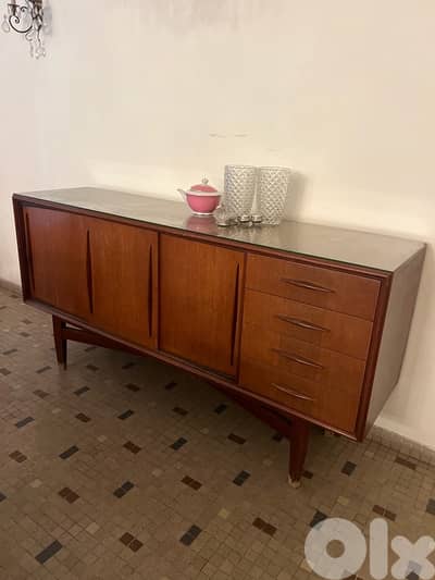 vintage danish teak sideboard with beautiful grain and warm