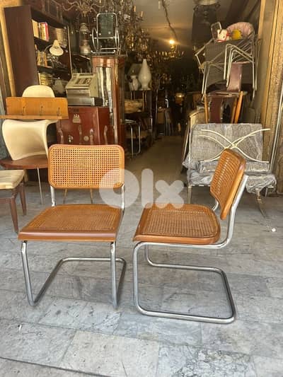 Set of 2 original cesca chairs by marcel Breuer Made in italy 400$