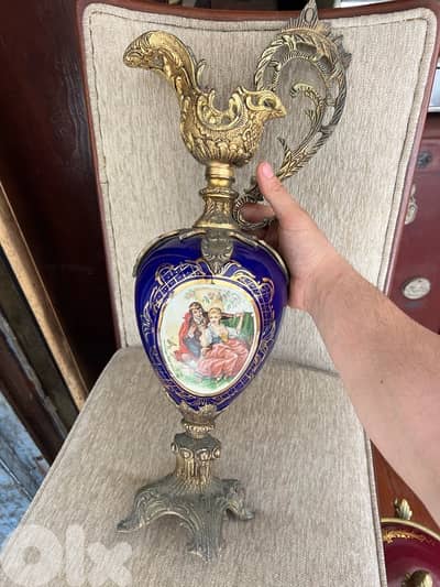 Frensh vase bronze فاز ابريق برونز مع ساڤر ممضي من اجمل القطع فرنسي