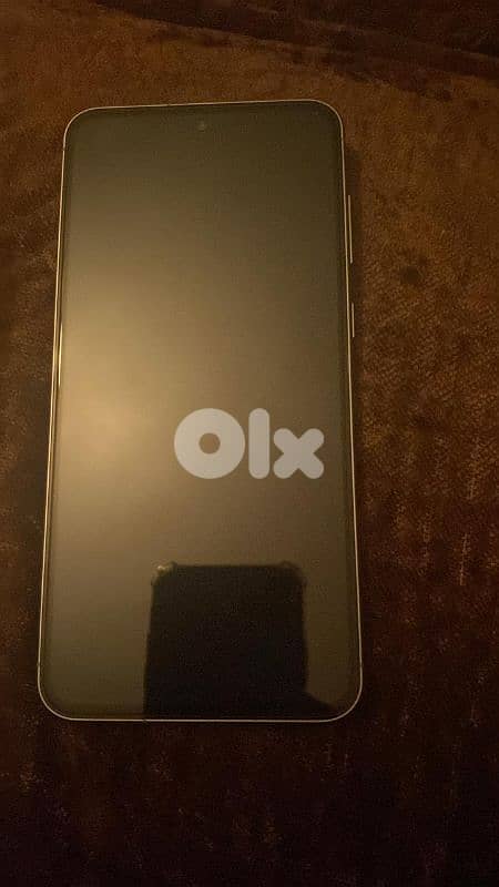 a56 samsung used for only 2 weeks ولا اي جرح 1