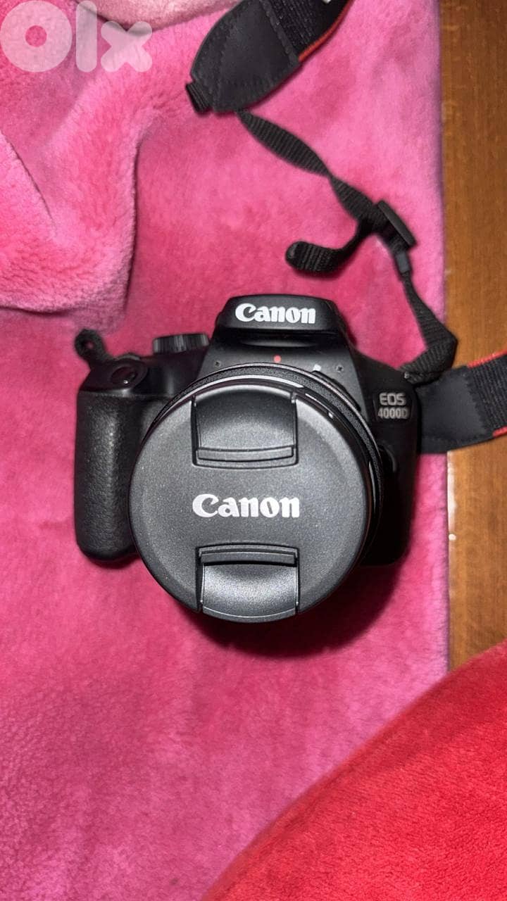 Canon EOS 4000D 2