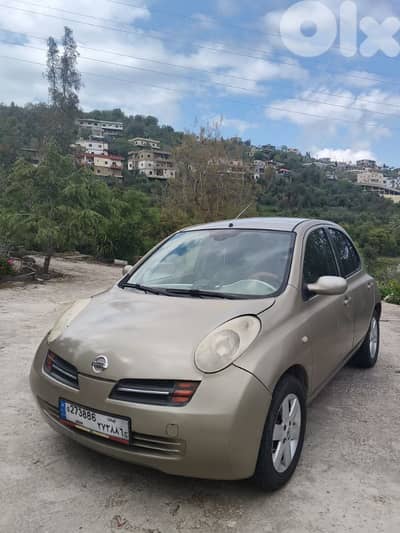نيسان ميكرا 2005