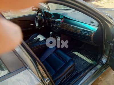 بي ام دبليو الفئة 5 2004