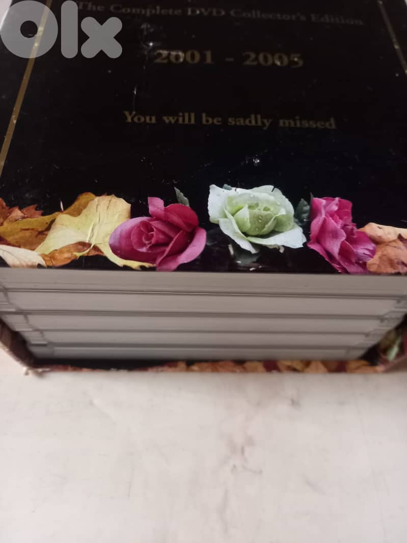 Six Feet Under: The Complete DVD Collector's Edition box set 3