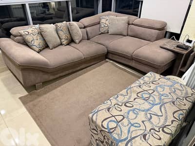 Living room for sale