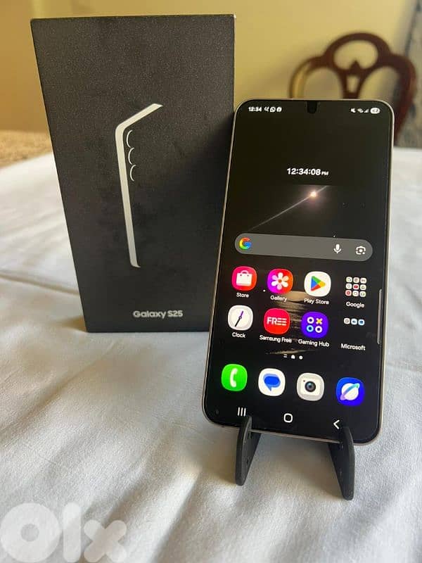 Samsung Galaxy S25 – The Ultimate Flagship Experience 4