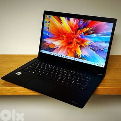 Laptop Toshiba Dynabook Touchscreen • Intel Core i5 10th Gen