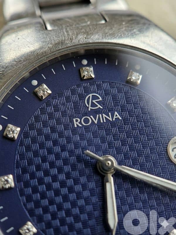 Elegant ROVINA Watch – Timeless Style 3