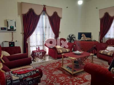 صالون 5 قطع بحالة ممتازة جدا 450$ قابل للتفاوض