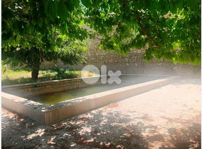 Old House with Land for Sale in Chabrouh - Faqra.