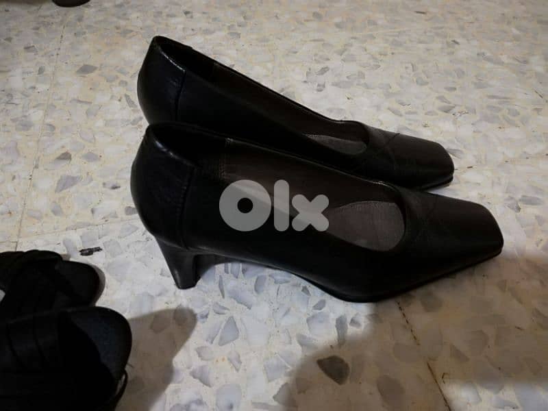 almost new. barely used 3