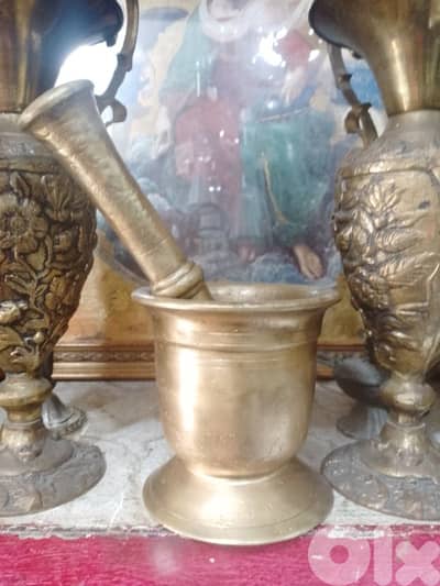 انتيك هاون نحاس وزن 3 كيلو