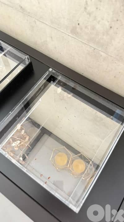 Modern Retail Store Furniture