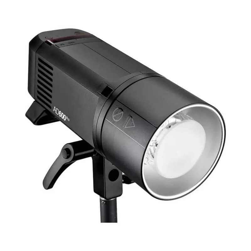 Godox AD600Pro Witstro All-In-One Outdoor Flash 2