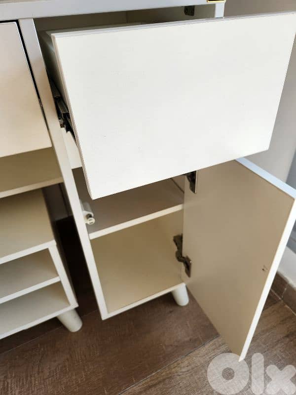 white dressing table 4