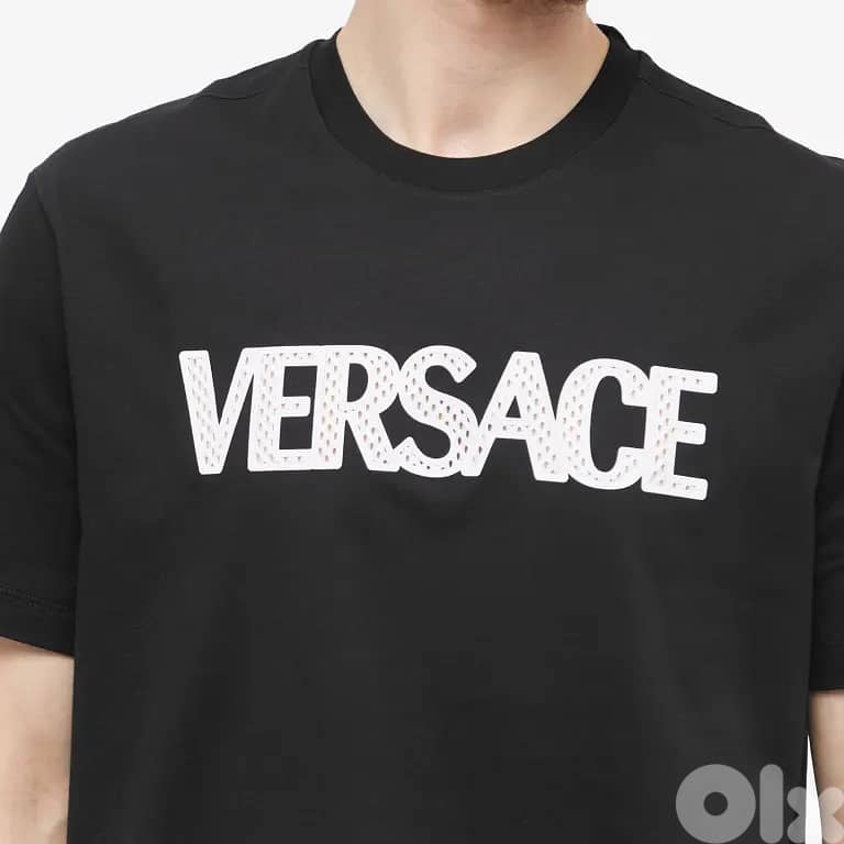 Versace Logo T-Shirt - new with tags ( SIZE XL ) 2