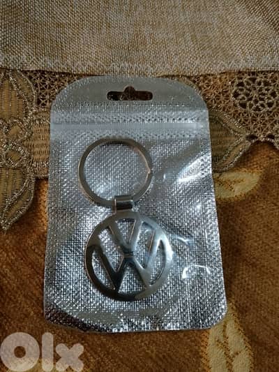 تعليقة لي سيارة غولف بعدا جديد السعر 5$