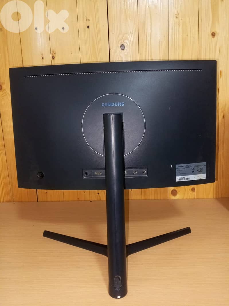 Samsung C24FG73FQ 24" curved 144hz 1ms QLED monitor - fully adjustable 2