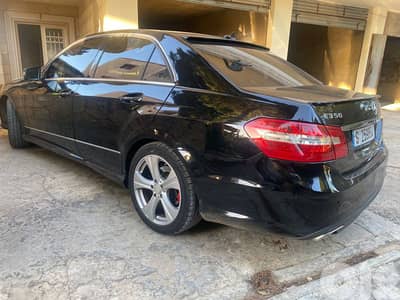 Mercedes-Benz E-Class 2011