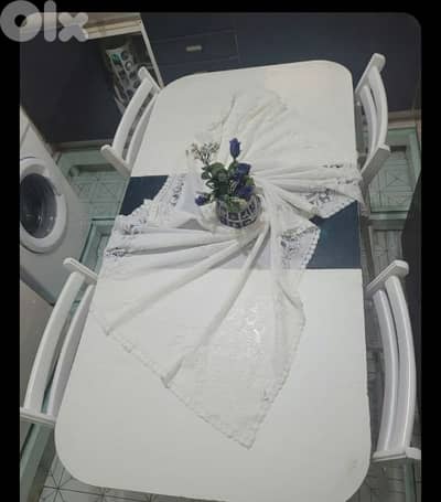 Kitchen Dining Set & Matching Sideboard