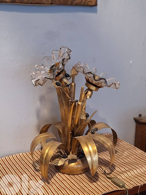 french antique flower shaped lamp 3