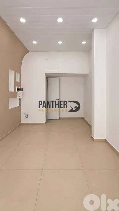 Prime location Shop for rent Baouchriyeh Ref#PV125