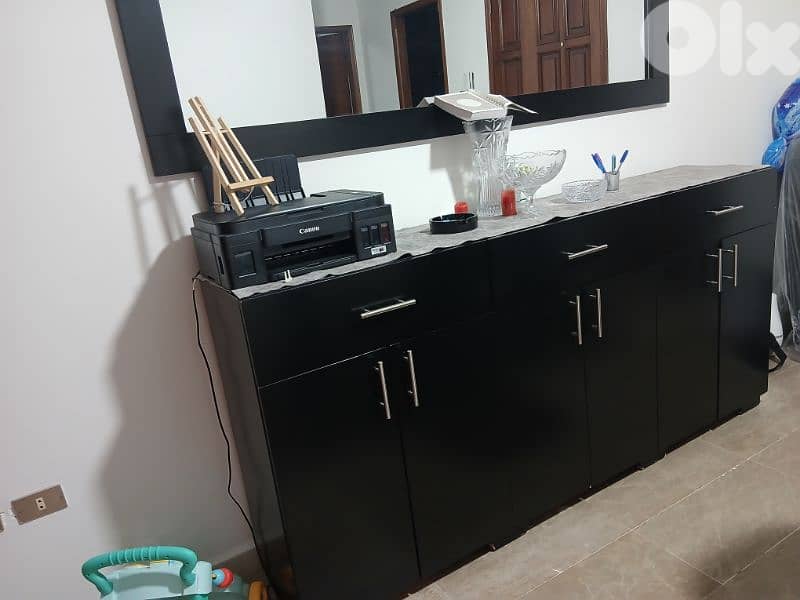 table without chairs and dresser 2