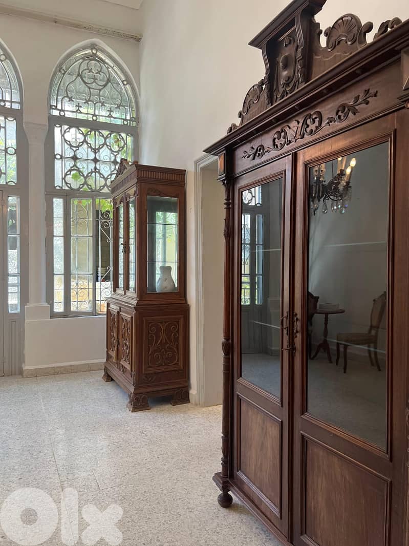 Used Traditional Furniture for Sale 2