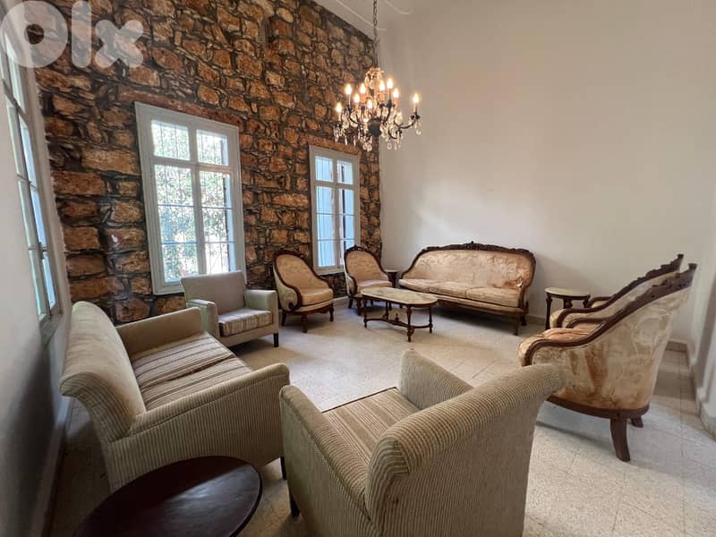 Used Traditional Furniture for Sale 5