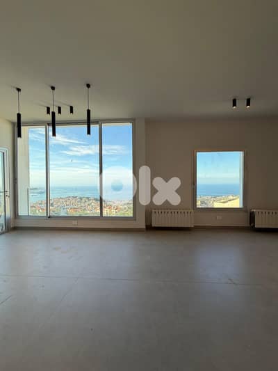 Apartment For Sale in Biyada -  شقة للبيع في البياضة