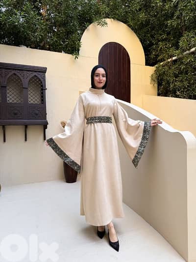 فستان نسواني