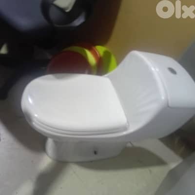 كرسي اوروبي شبه جديد