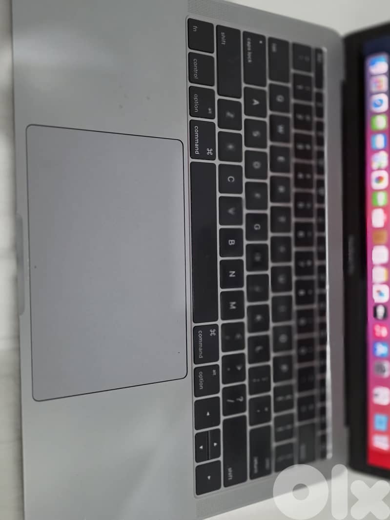 13 inch MacBook pro 2017 2