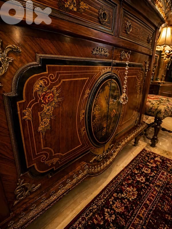 Gorgeous Italian sideboard, Unique Metalwork auntique 1