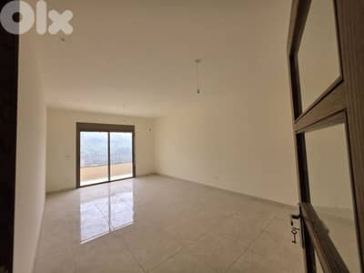 High end 2 bedroom apartement in Bsaba