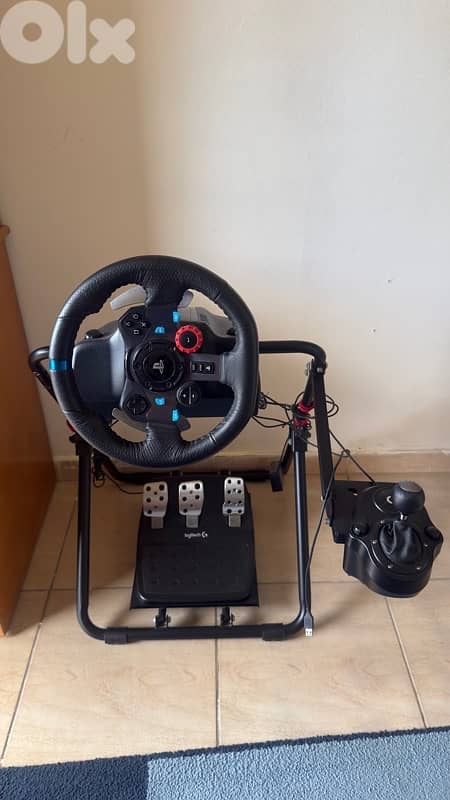 logitech 29  (like new) 3