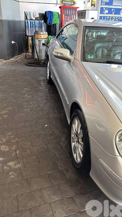 Mercedes-Benz Other 2005