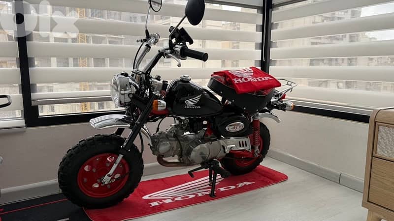 Honda monkey 40   2
