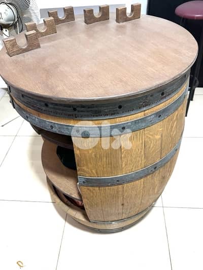 barrel with wheels
