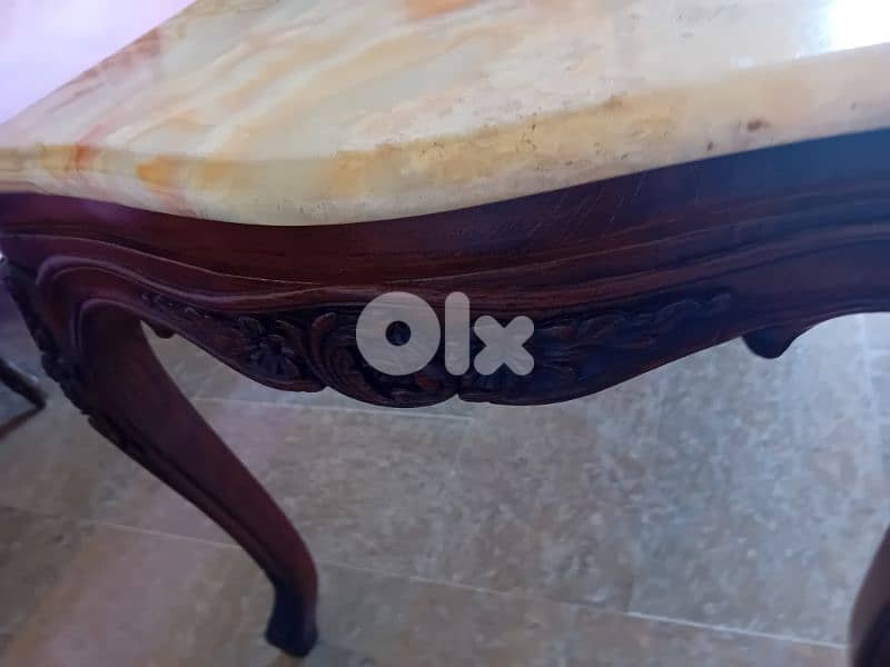 table set with marble Top made from Onix 3