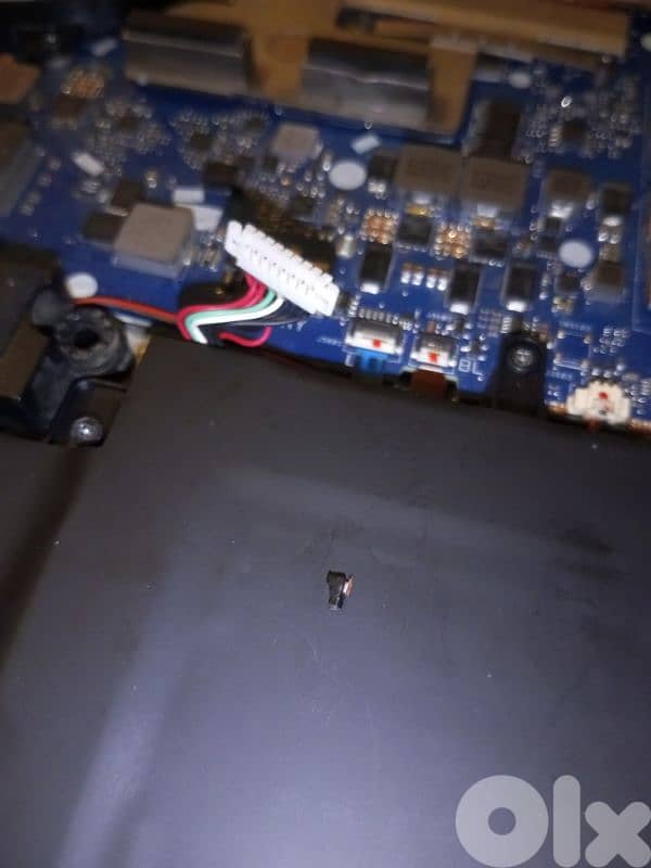 Gaming Laptop Asus ROG Strix GL702vs needs fixing 4