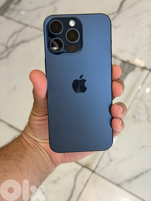 iPhone 15 pro Max 1T 1