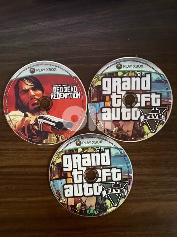 XBOX360 + 18 Video Games Discs 5