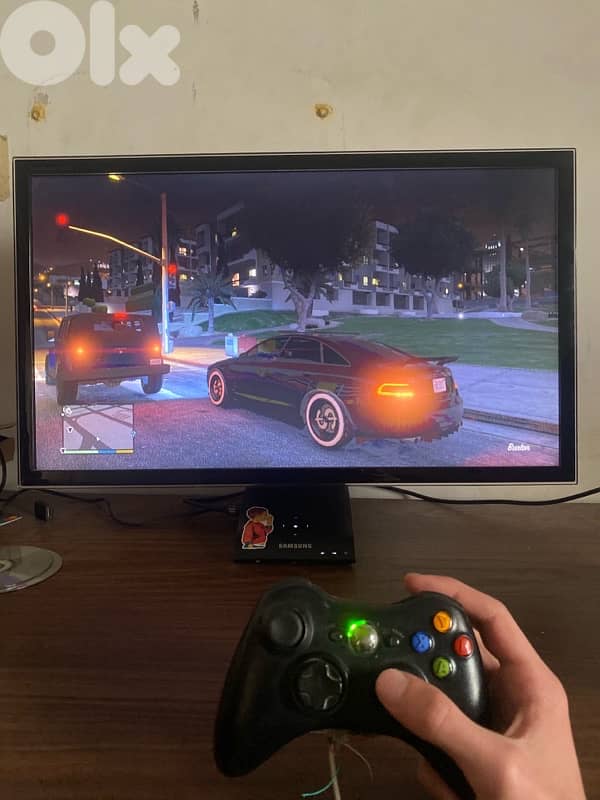 XBOX360 + 18 Video Games Discs 6