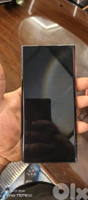 S22 ultra 128G 8 ram مشعور طرف شاشة كلو توب