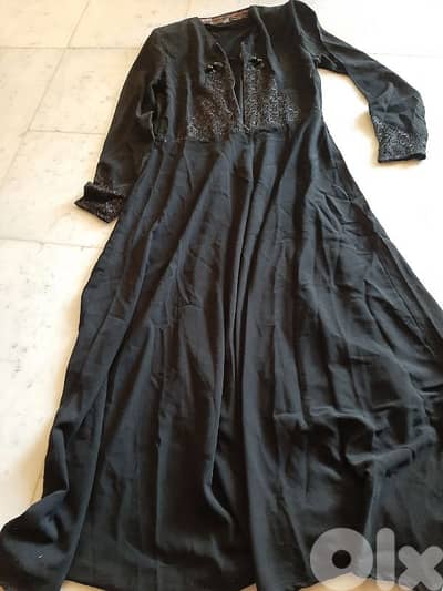 عبايات العدد 3 شروة وفستان