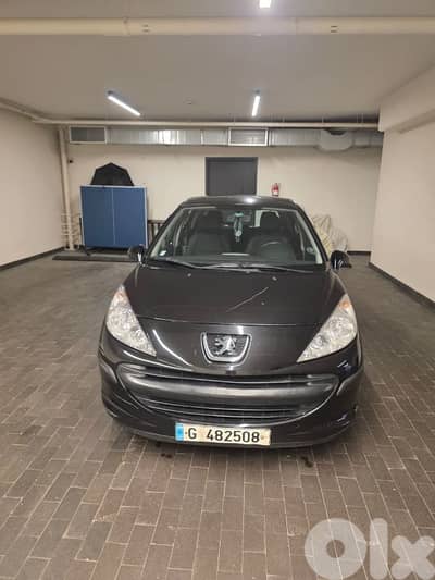 Peugeot 207 2011